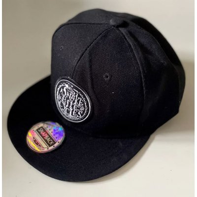 Snakebite Snapback Cap schwarz